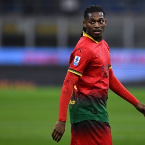 PG电子中国官网-米兰跟队：莱奥仍感到小腿不适，出战博洛尼亚可能性不大